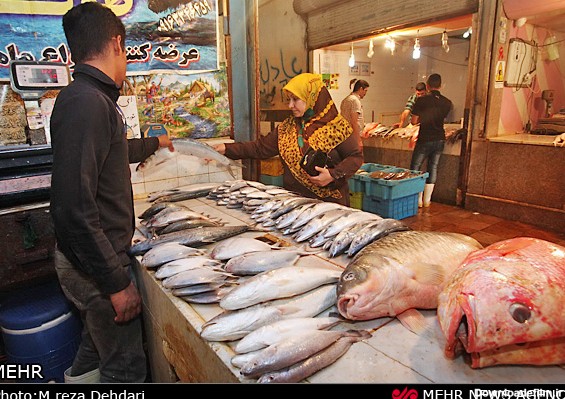 بازار ماهی فروشان آبادان (عکس)