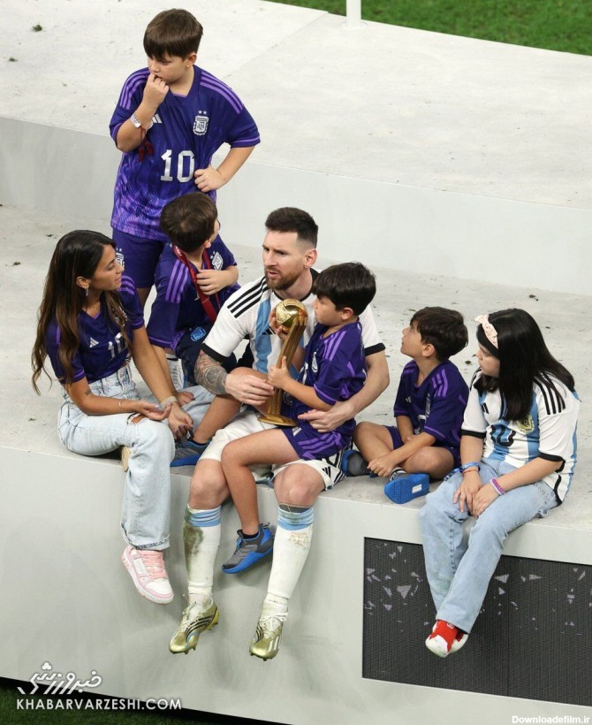 عکس همسر مسی در جام جهانی