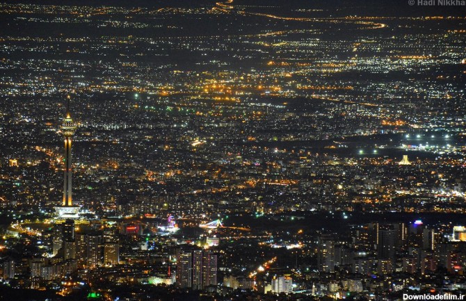 یک عکس خیلی تماشایی از شب‌های تهران