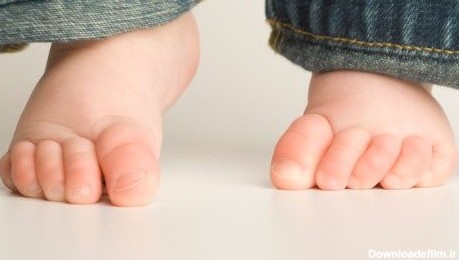 راه رفتن روی پنجه و نوک پا: آیا کودک شما هم روی پنجهٔ پا راه می‌رود