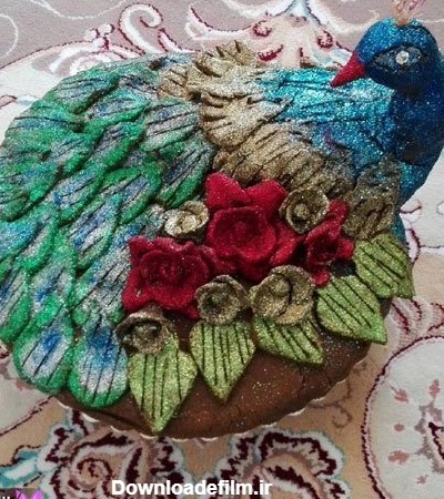 تزیین حنا عروس به شکل طاووس برای حنابندان