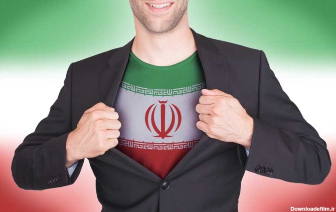 تصویر با کیفیت لباس مردانه با طرح پرچم ایران