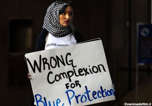 اعتراضات دختر مسلمان در مینیاپولیس، آمریکا - اسپوتنیک ایران