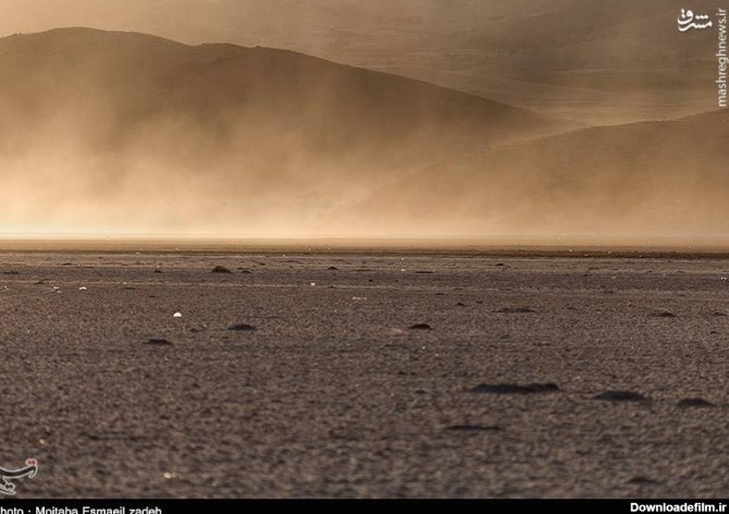 مشرق نیوز - عکس/ طوفان نمک در دریاچه ارومیه