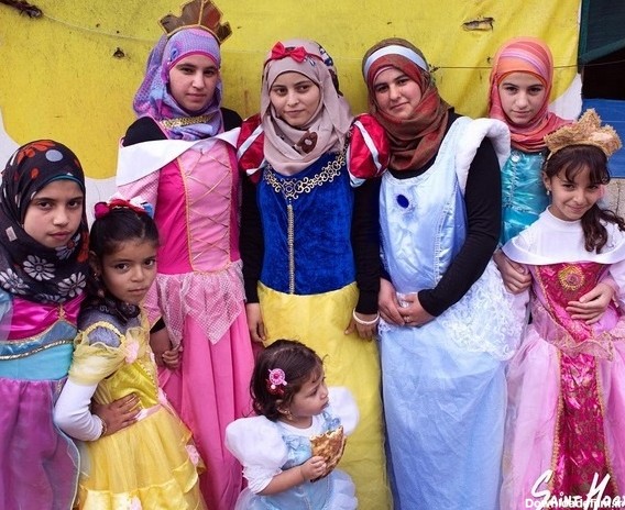 روزی روزگاری جنگ / وقتی دختران مهاجر سوری، سیندرلا می‌شوند/ این تصاویر را ببینید