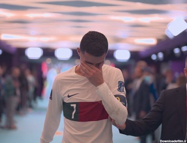عکس؛ اشک و گریه رونالدو پس از حذف از جام جهانی | فوتبالی