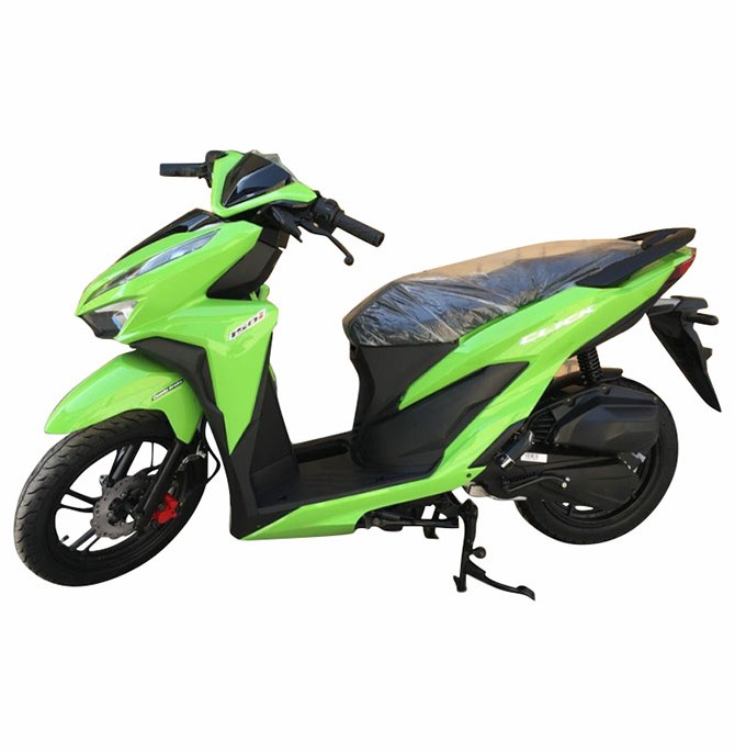 مشخصات، قیمت و خرید موتورسیکلت ثاقب مدل های کلیک 150 | مسترکاسکت