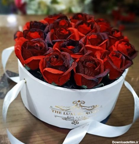 باکس گل رز فرانسوی قرمز a323 09129410059- ارسال گل در محل تهران ...