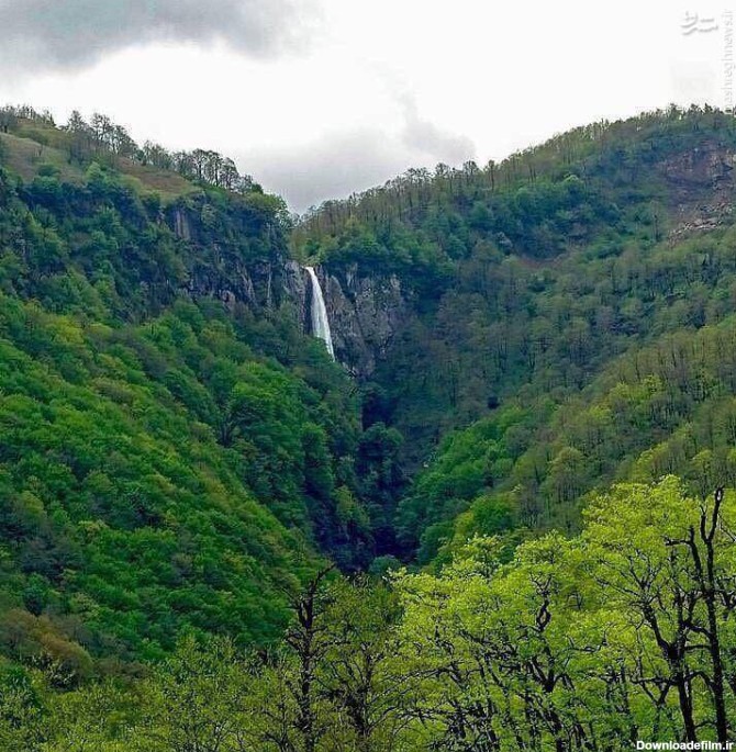 مشرق نیوز - عکس/ آبشاری زیبا در دِل جنگل‌های گیلان