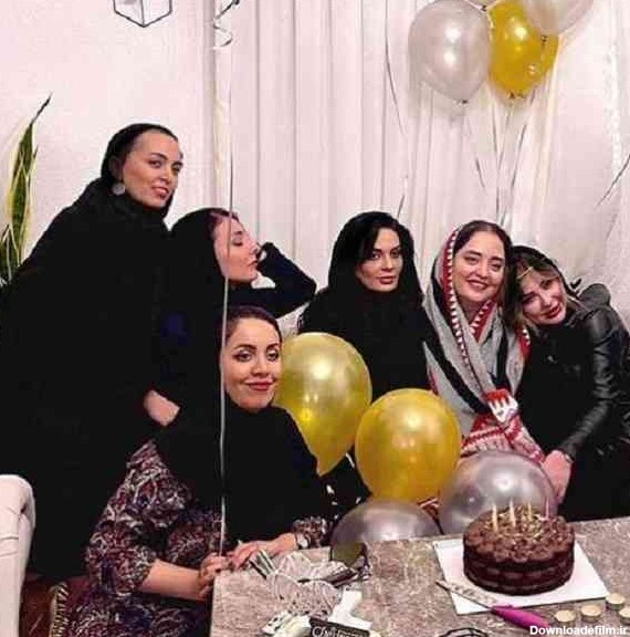 نرگس محمدی در جشن تولد | نرگس محمدی و خواهرش در جشن تولد مادرشان