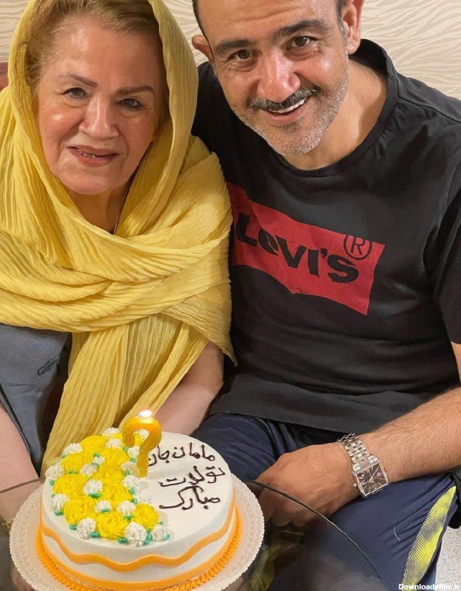 مهران غفوریان در جشن تولد مادرش /عکس - افکار نیوز
