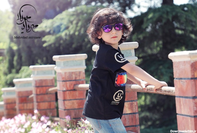 عکس کودک در فضای باز /عکسهای باغ گیه شناسی / آتلیه مهرداد میرزایی/