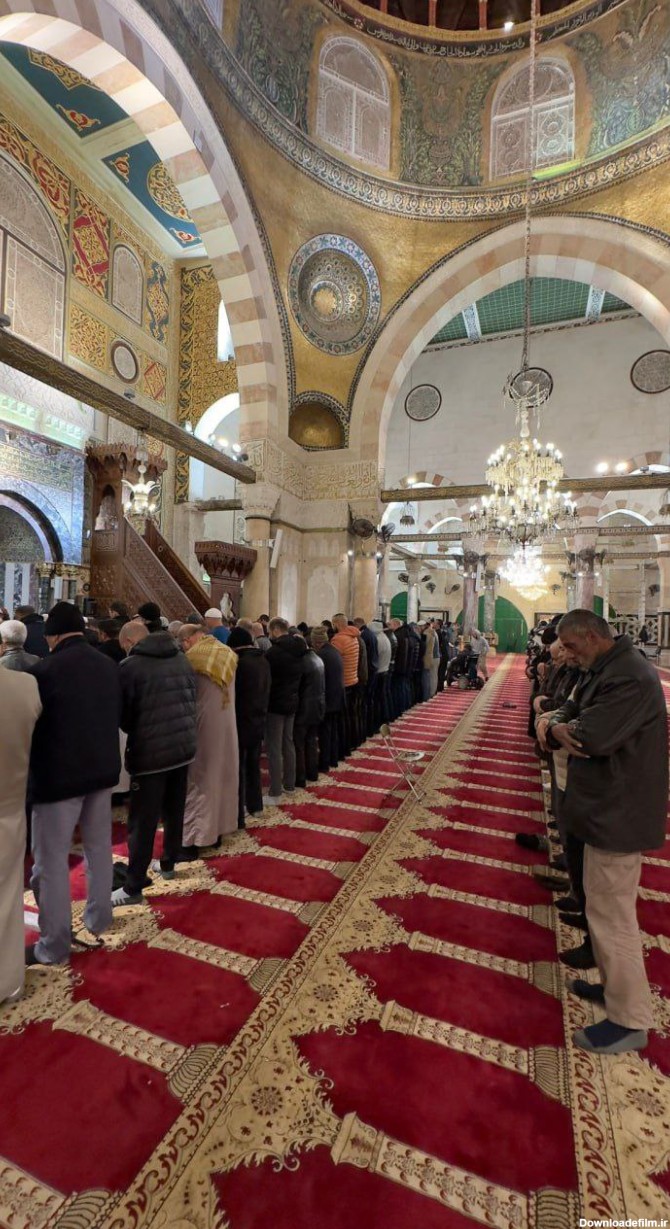 اقامه نماز فلسطینیان در مسجد الاقصی