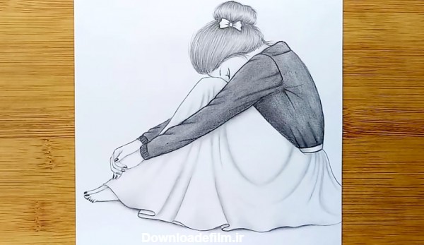 آموزش نقاشی یک دختر غمگین