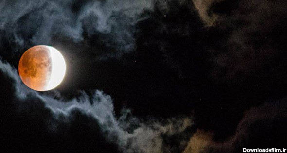 عکس ماه گرفتگی 5 مرداد 97 : تصاویر دیدنی طولانی ترین ماه گرفتگی قرن