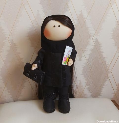 خرید و قیمت ماگ عروسکی طرح عروسک روسی خانم معلم با دفتر و تخته سیاه