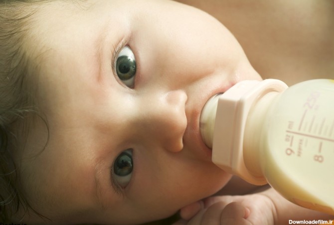 نحوه صحیح شیردادن به نوزاد، چگونه است؟