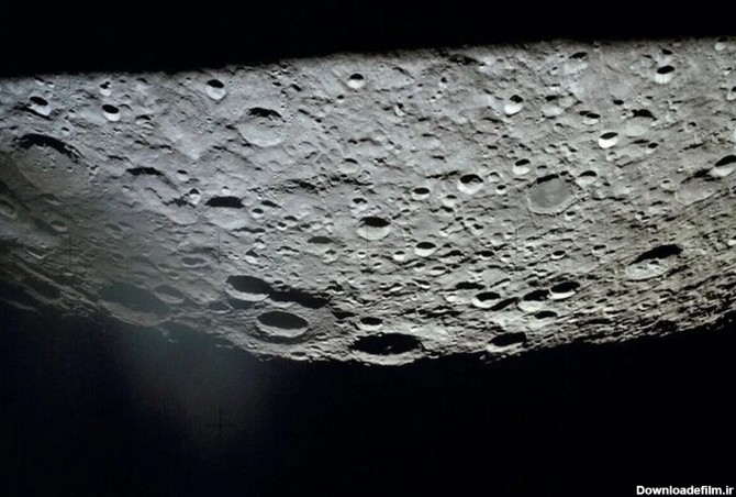 نگاه ماه‌ نورد چین به عمق ۳۰۰ متری نیمه تاریک ماه