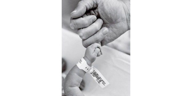 آموزش عکاسی نوزاد در بیمارستان با بیش از ۵۰ ایده خلاقانه ...