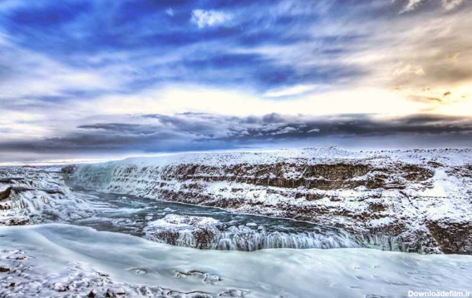 عکس باکیفیت رودخانه یخ زده در زمستان