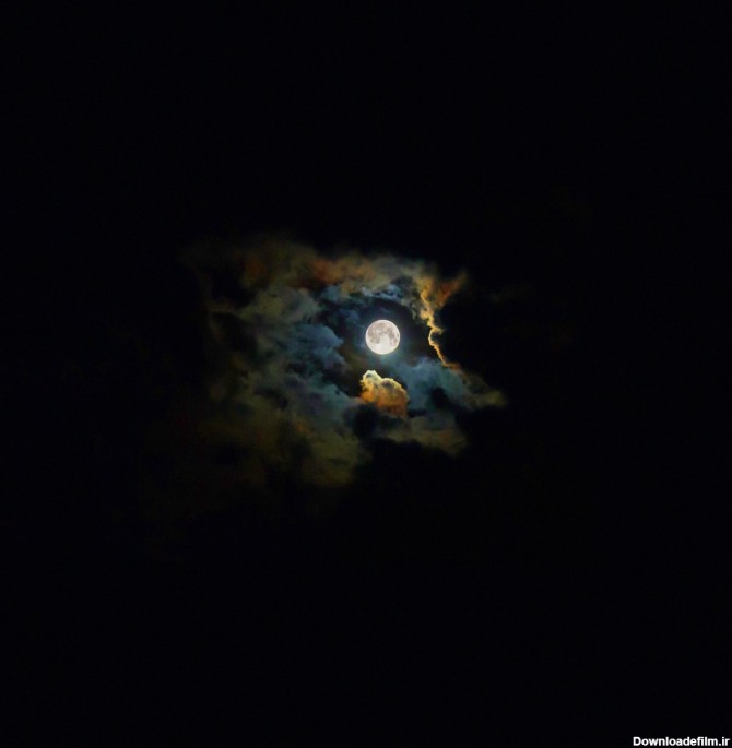 ماه پشت ابر نمی ماند ! :: روشنـــــــا