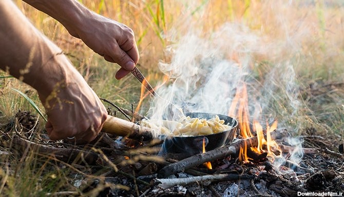 تصویر پس زمینه پختن غذا روی آتش در طبیعت | فری پیک ایرانی | پیک ...