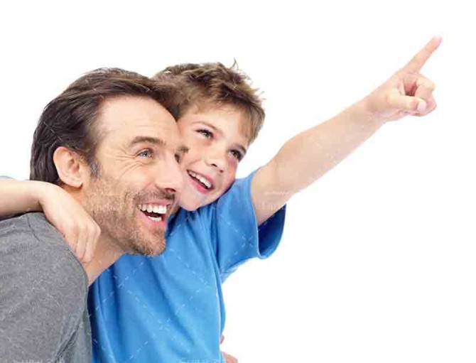 تصویر با کیفیت از پسر بچه شاد و پدرش - طرح 20