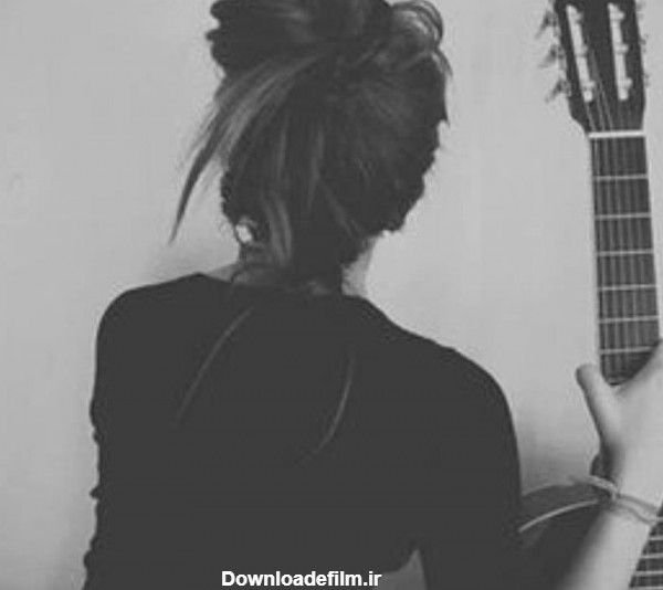 عکس دختر با گیتار برای پروفایل - مثبت 1