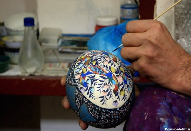 نقش و رنگ روی تخم شترمرغ
