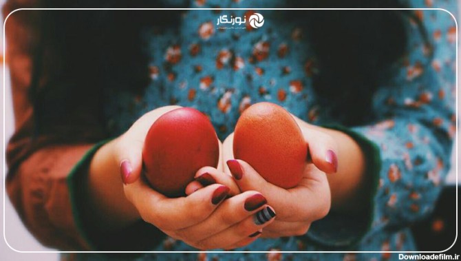 عکاسی عید با تخم مرغ‌های