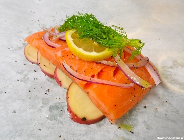ماهی سالمون و غذای پاپیلوت توسط OffiDocs برای