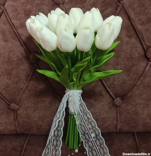 خرید و قیمت دسته گل عروس با گل لاله سفید 16 شاخه کیفیت عالی و ...