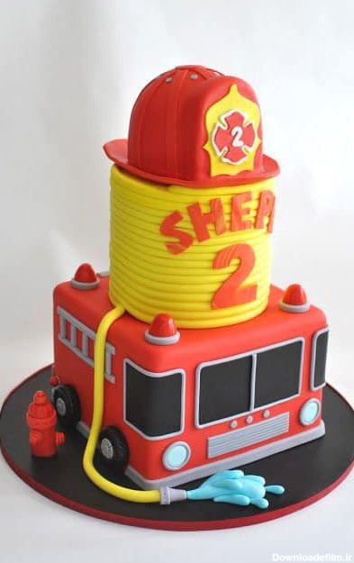 کیک مردانه ماشین آتشنشان با فوندانت