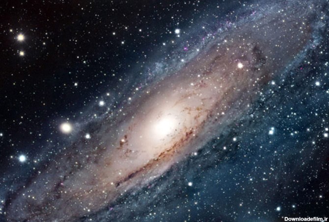 بررسی ۱۰ عکس برگزیده تلسکوپ فضایی هابل + تصاویر