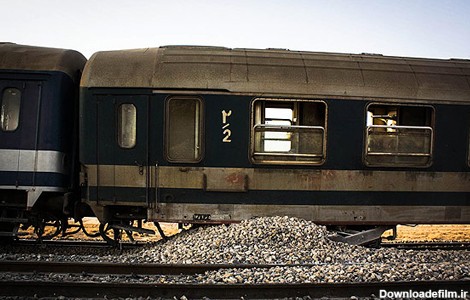 فرارو | (تصاویر) خروج 3 واگن قطار مشهد–تهران از خط