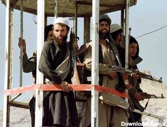 تصاویری تاریخی از جنگ‌های طالبان در دو دهه گذشته/عکس