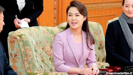 تصاویر گردنبند عجیب همسر رهبر کره شمالی | گردنبند چه ارتباطی با ...