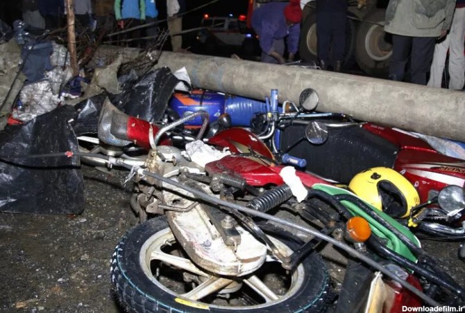 تصادف دو موتورسیکلت در رفسنجان یک کشته و ۳ مصدوم برجا گذاشت ...