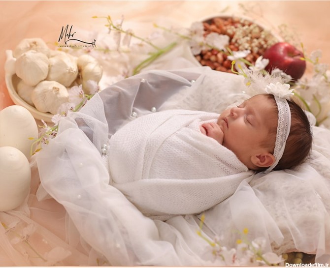 آتلیه مهرداد میرزایی| عکاسی از نوزاد با تم نوروز