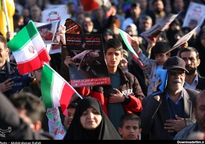 تجمع مردم همدان و یزد در حمایت از عملیات سپاه علیه اسرائیل (عکس)