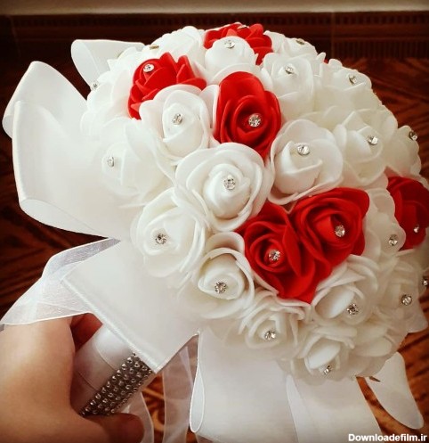 خرید و قیمت دسته گل عروس گل فومی از غرفه گلسر و تل بهار | باسلام