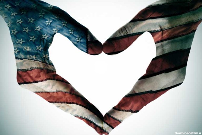 تصویر با کیفیت دست به شکل قلب طرح پرچم آمریکا