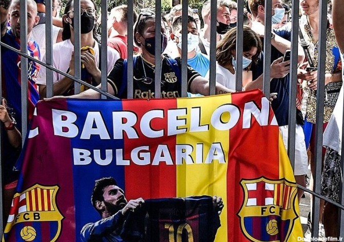 تجمع هواداران بارسلونا برای خداحافظی با مسی/ عکس - خبرآنلاین