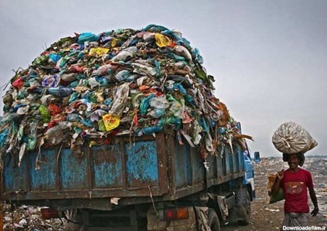 تصاویر زباله جمع کن ها در بنگلادشl◉l - تسنیم