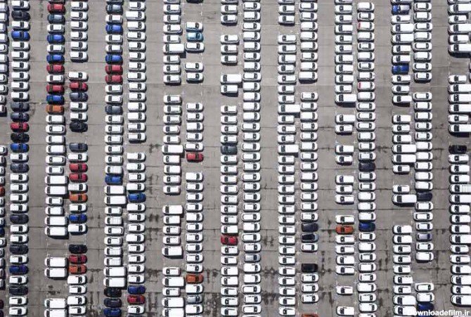 تصویر باکیفیت پارکینگ بزرگ ماشین