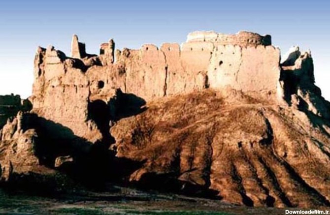 قلعه تاریخی (بمپور) میراث ساسانیان