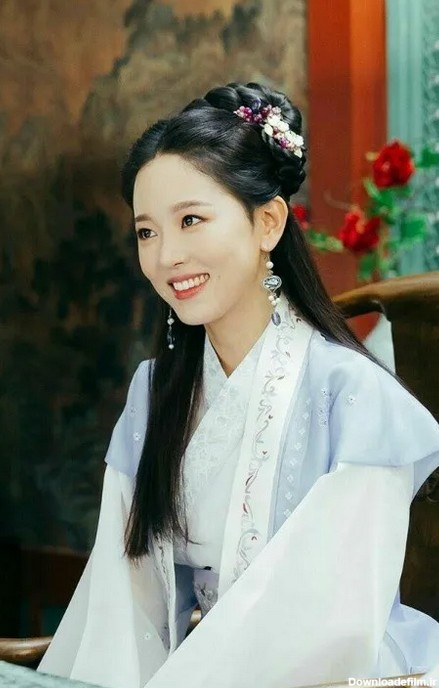 کدام بازیگر کره‌ای با لباس سنتی زیباتر است؟