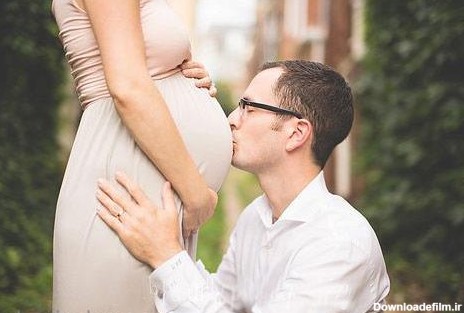 ژست عکس بارداری با همسر مدل عاشقانه - چندماهمه