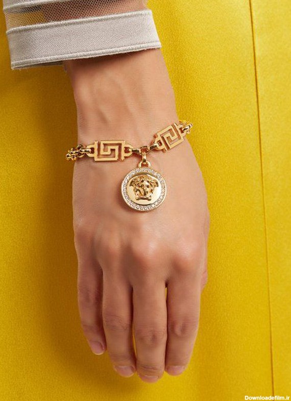 ۳۰ مدل دستبند طلا طرح ورساچه جدید ۱۴۰۲ ؛ جواهری که شما را شگفت زده ...