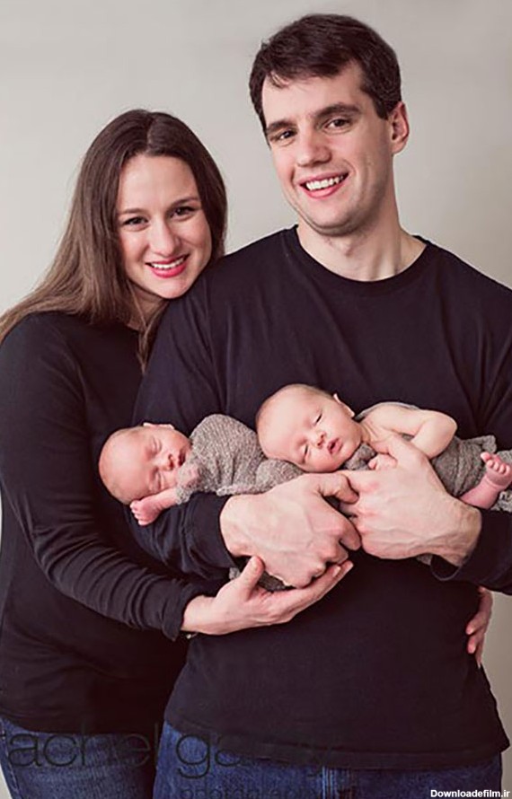 ایده عکس خانوادگی سه نفره - عکاسی نوزاد با پدر و مادر در آتلیه ...